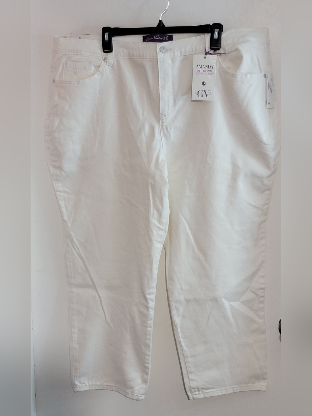 Gloria Vanderbilt White Amanda Jeans 22S